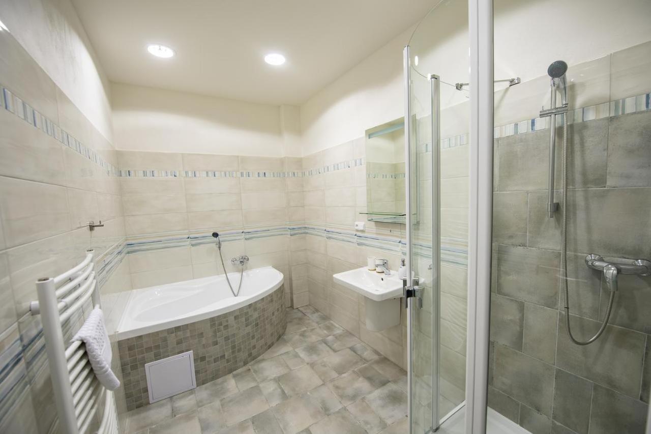 Hotel Berounka *