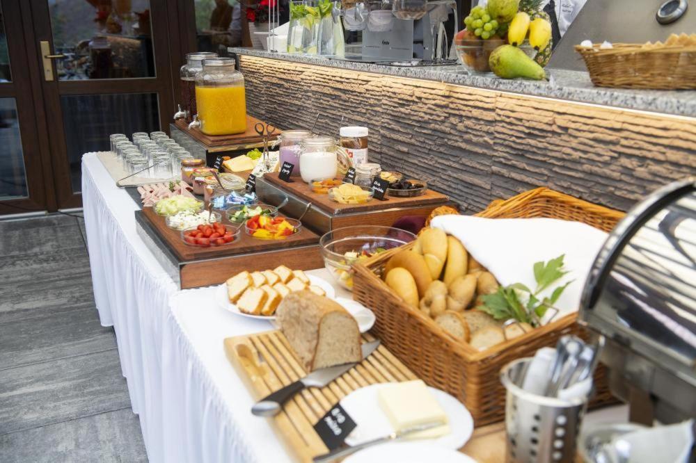 Hotel Berounka *